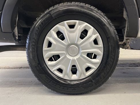 Used 2022 Ford Transit 250 Low Roof w/ Exterior Upgrade Package image 29