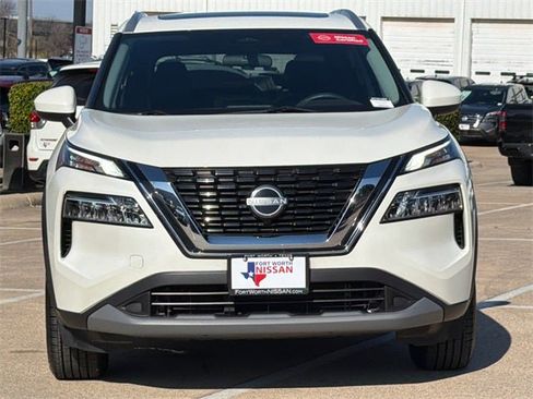 Certified 2023 Nissan Rogue SV w/ SV Premium B Package image 2