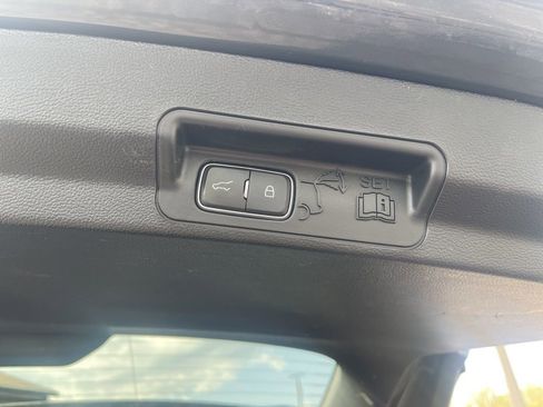 Used 2023 Ford Explorer Timberline image 8