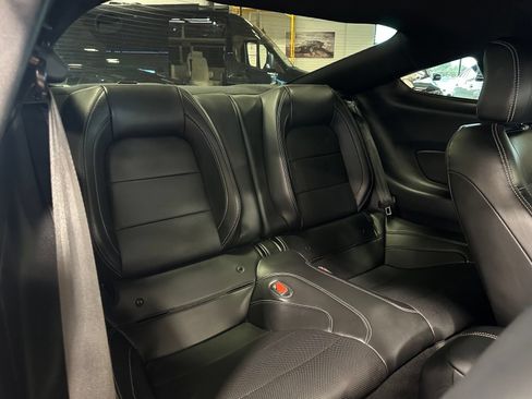Used 2022 Ford Mustang GT Premium w/ Equipment Group 401A RWD image 35