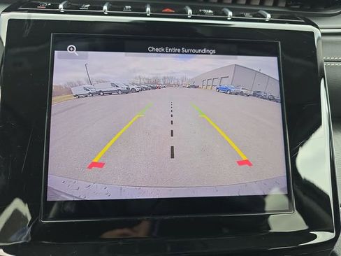 Used 2024 Jeep Grand Cherokee L Laredo image 17