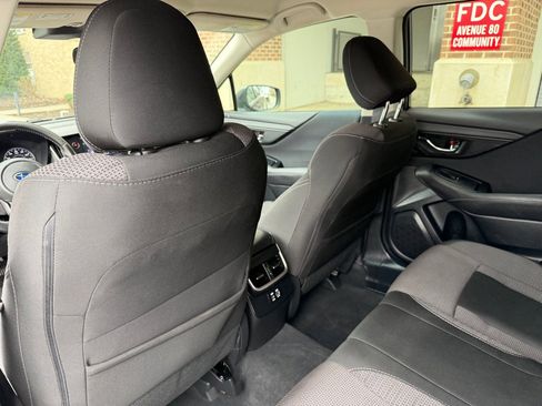 Used 2023 Subaru Outback Premium AWD/4WD image 16