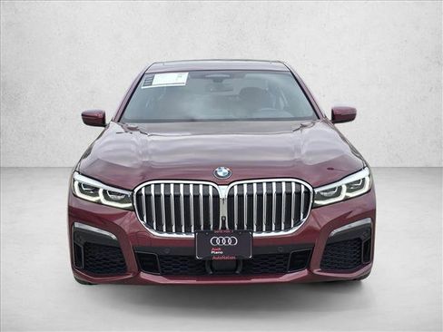 Used 2020 BMW 745e xDrive image 2