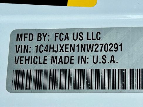 Used 2022 Jeep Wrangler Unlimited Sahara image 46