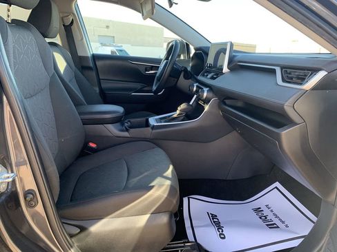 Used 2023 Toyota RAV4 XLE image 26