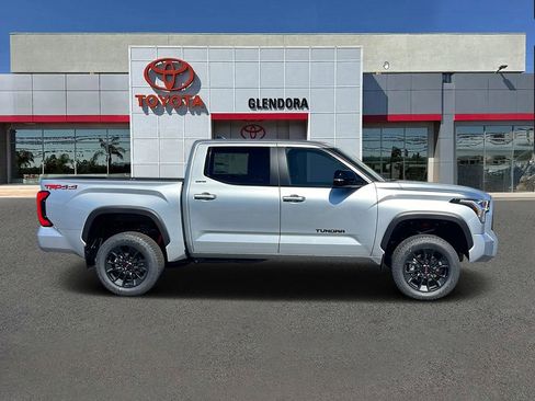 New 2026 Toyota Tundra Limited image 2