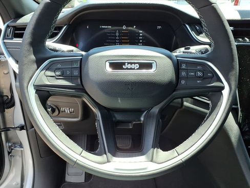 New 2026 Jeep Grand Cherokee Laredo X AWD/4WD image 24