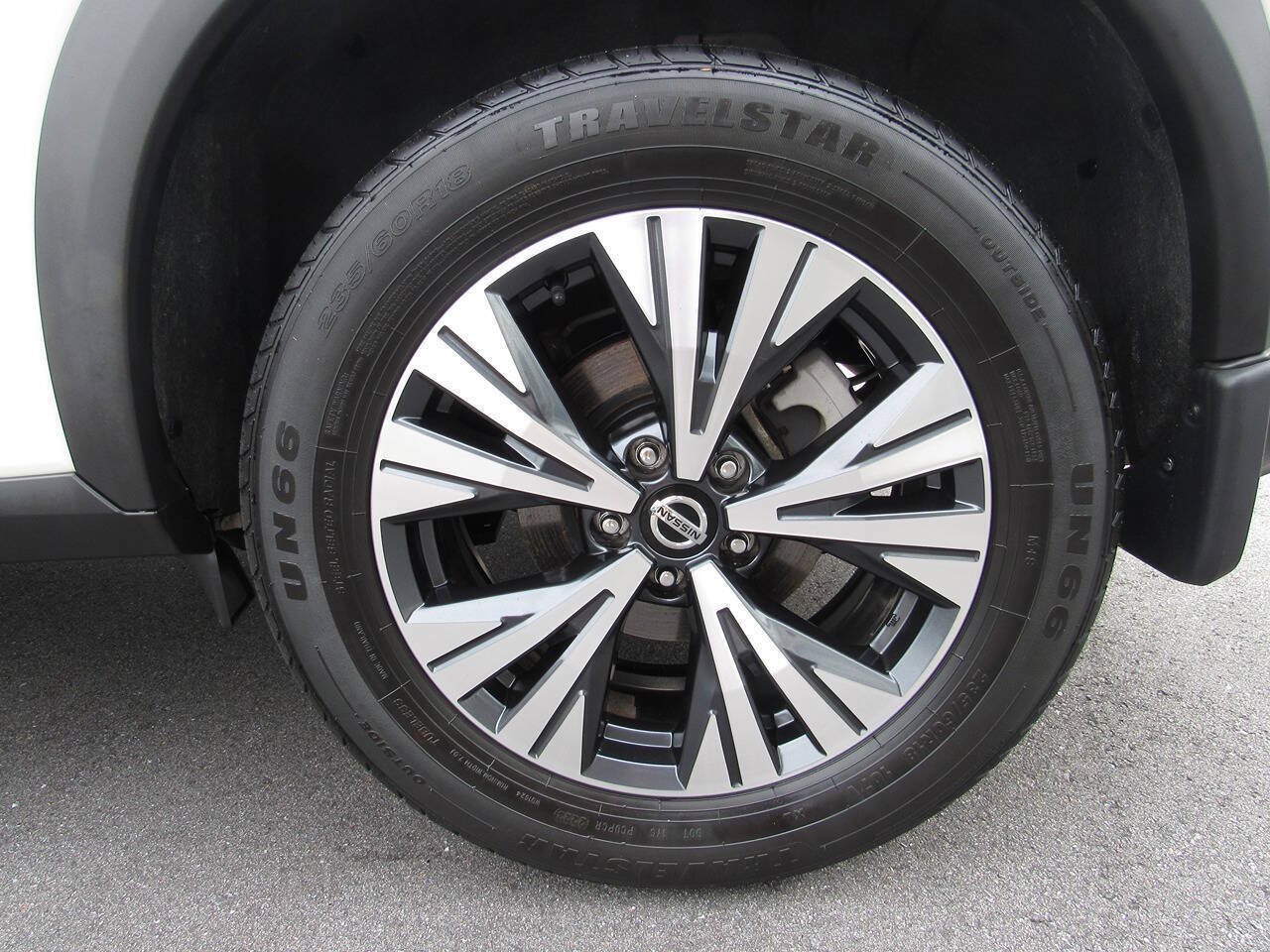 Used 2021 Nissan Rogue SV FWD image 13