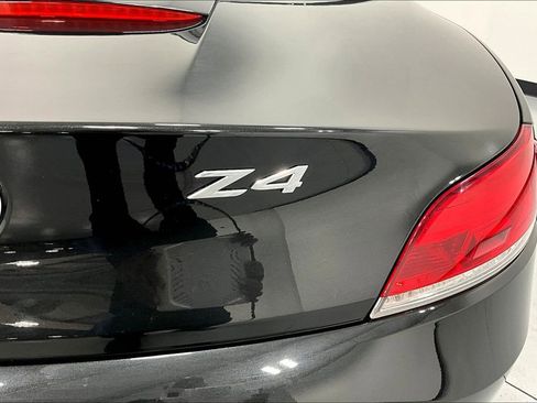 Used 2010 BMW Z4 sDrive35i image 33