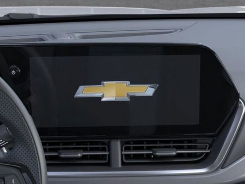 New 2026 Chevrolet Trax LT image 21