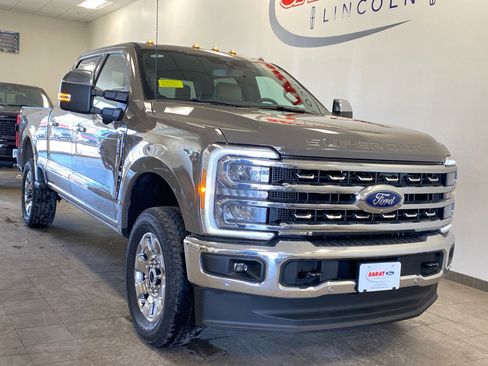 New 2026 Ford F350 Lariat w/ Lariat Ultimate Package image 2