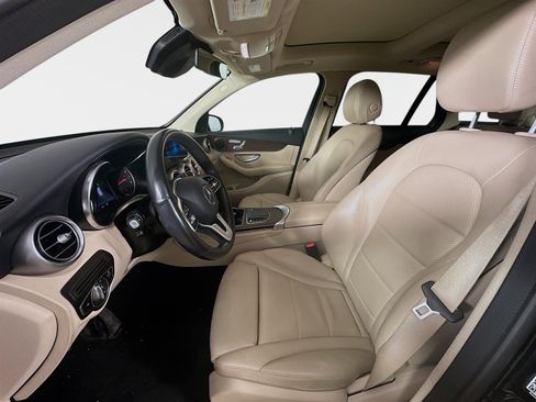 Used 2022 Mercedes-Benz GLC 300 4MATIC image 28