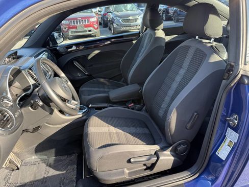 Used 2012 Volkswagen Beetle Turbo image 7