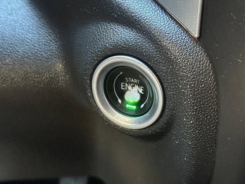 Used 2021 GMC Sierra 1500 Elevation image 24