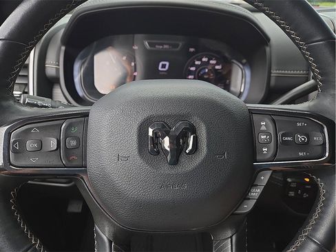 Used 2024 RAM 2500 Limited image 19