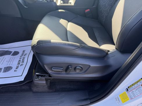 Used 2026 Toyota Tacoma Limited image 12