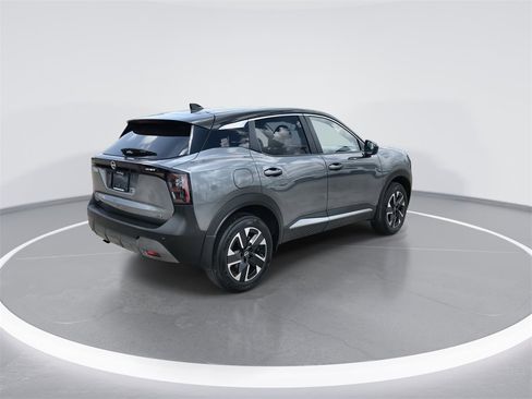 Certified 2025 Nissan Kicks SV image 8