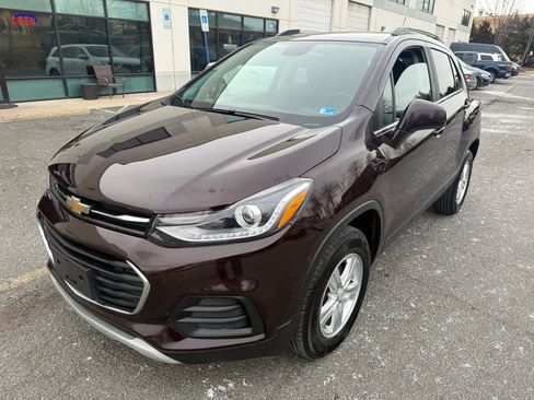 Used 2020 Chevrolet Trax LT image 10