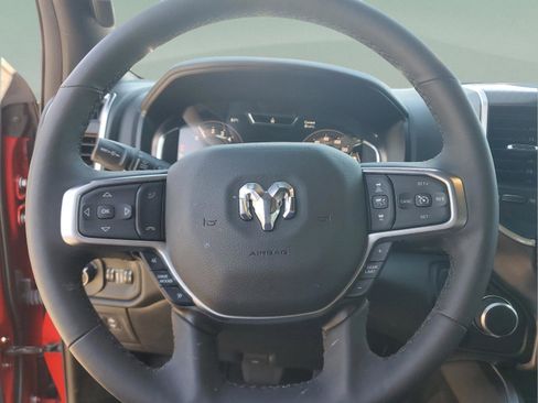 Certified 2025 RAM 1500 Big Horn AWD/4WD image 16