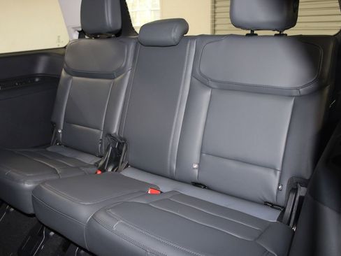 New 2026 Ford Expedition Active image 26