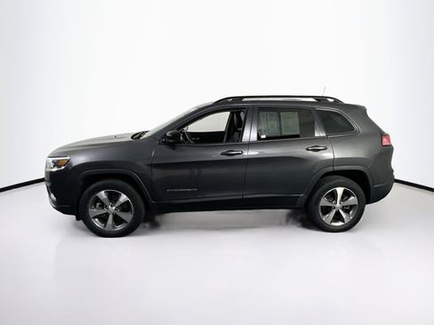 Used 2022 Jeep Cherokee Limited image 8