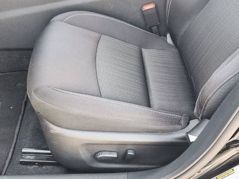 Certified 2025 Nissan Altima 2.5 SV FWD image 17