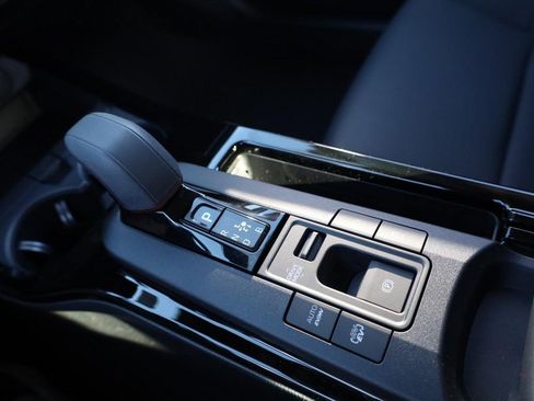 New 2026 Toyota Prius Plug-In Hybrid FWD image 16