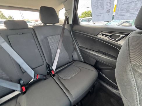 Used 2026 Kia Sportage LX AWD/4WD image 37
