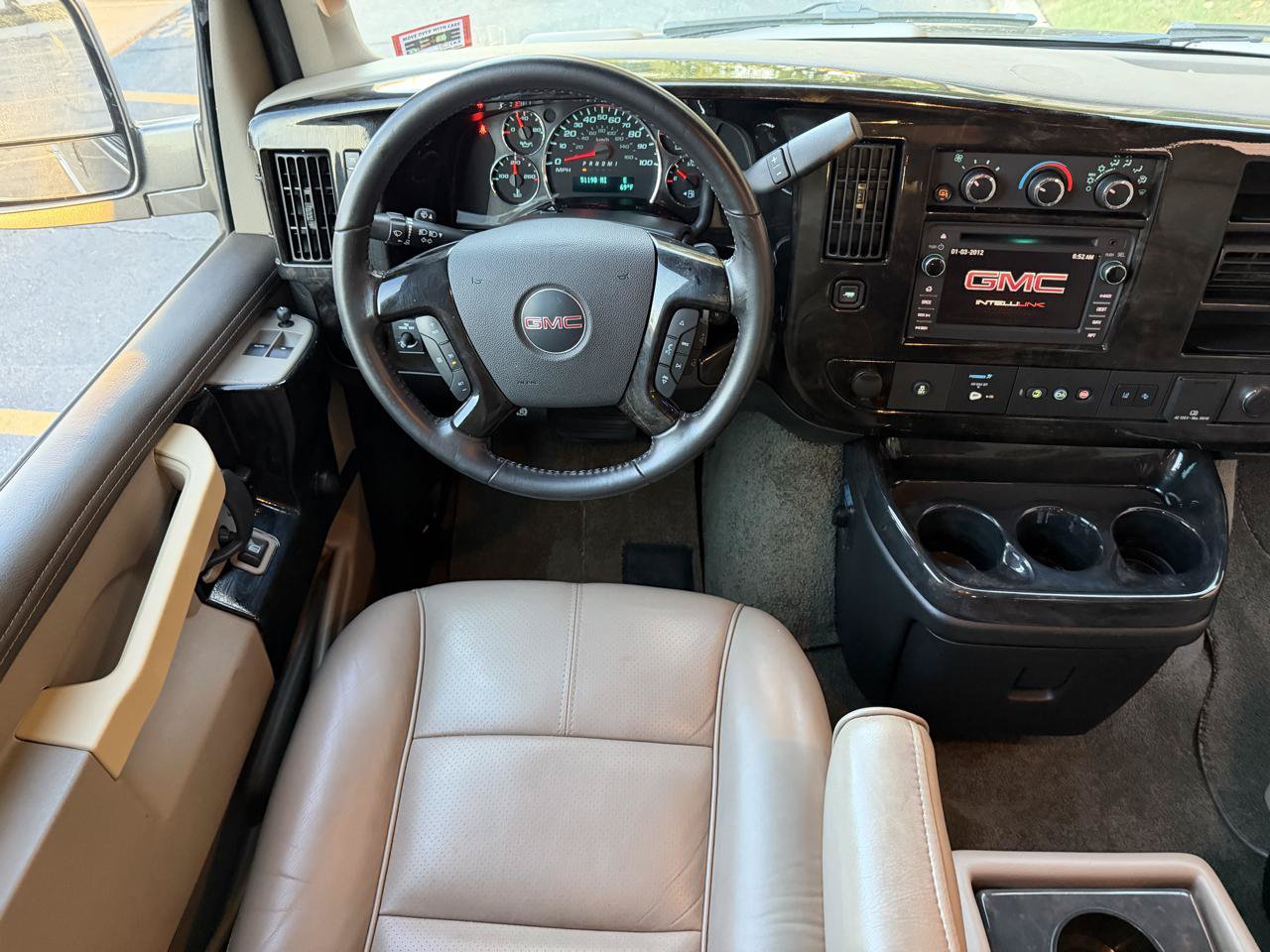 Used 2019 GMC Savana 2500 w/ Enhanced Convenience Package RWD image 32