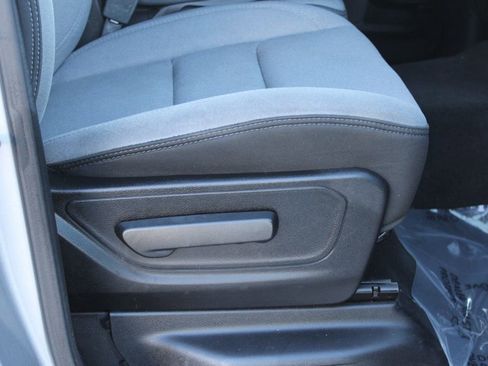 Used 2019 RAM 1500 Big Horn image 18