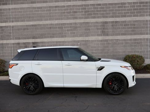 Used 2018 Land Rover Range Rover Sport Supercharged image 5