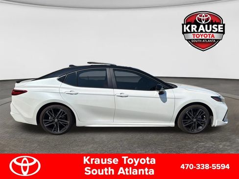 Used 2026 Toyota Camry XSE w/ Premium Plus Package FWD image 9