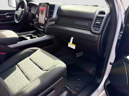 New 2026 RAM 1500 Big Horn AWD/4WD image 13