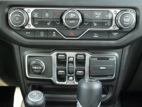 New 2026 Jeep Wrangler Sport S image 20