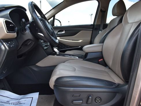 Used 2020 Hyundai Santa Fe Limited FWD image 4