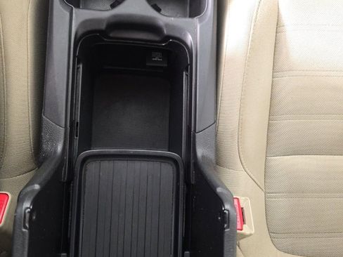 Used 2021 Honda CR-V LX image 24