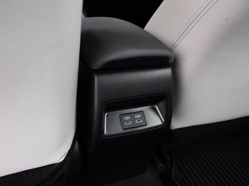 Certified 2024 Toyota Corolla LE FWD image 25