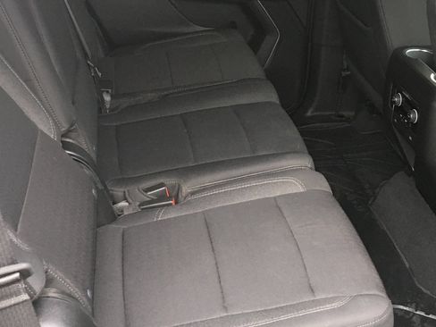 Used 2023 Chevrolet Tahoe LS image 6