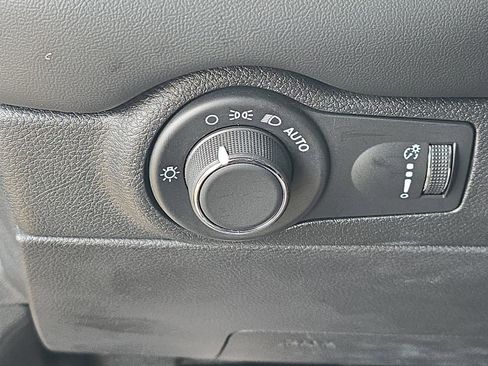 Used 2024 Dodge Durango R/T w/ Trailer Tow Group IV image 21