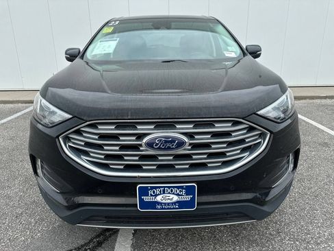 Certified 2023 Ford Edge Titanium AWD/4WD image 11