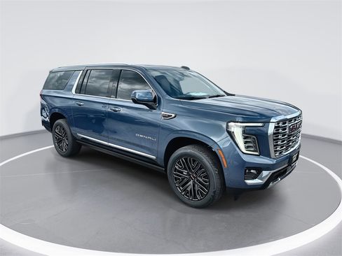 New 2026 GMC Yukon XL Denali w/ Sun & Power Step Package image 1