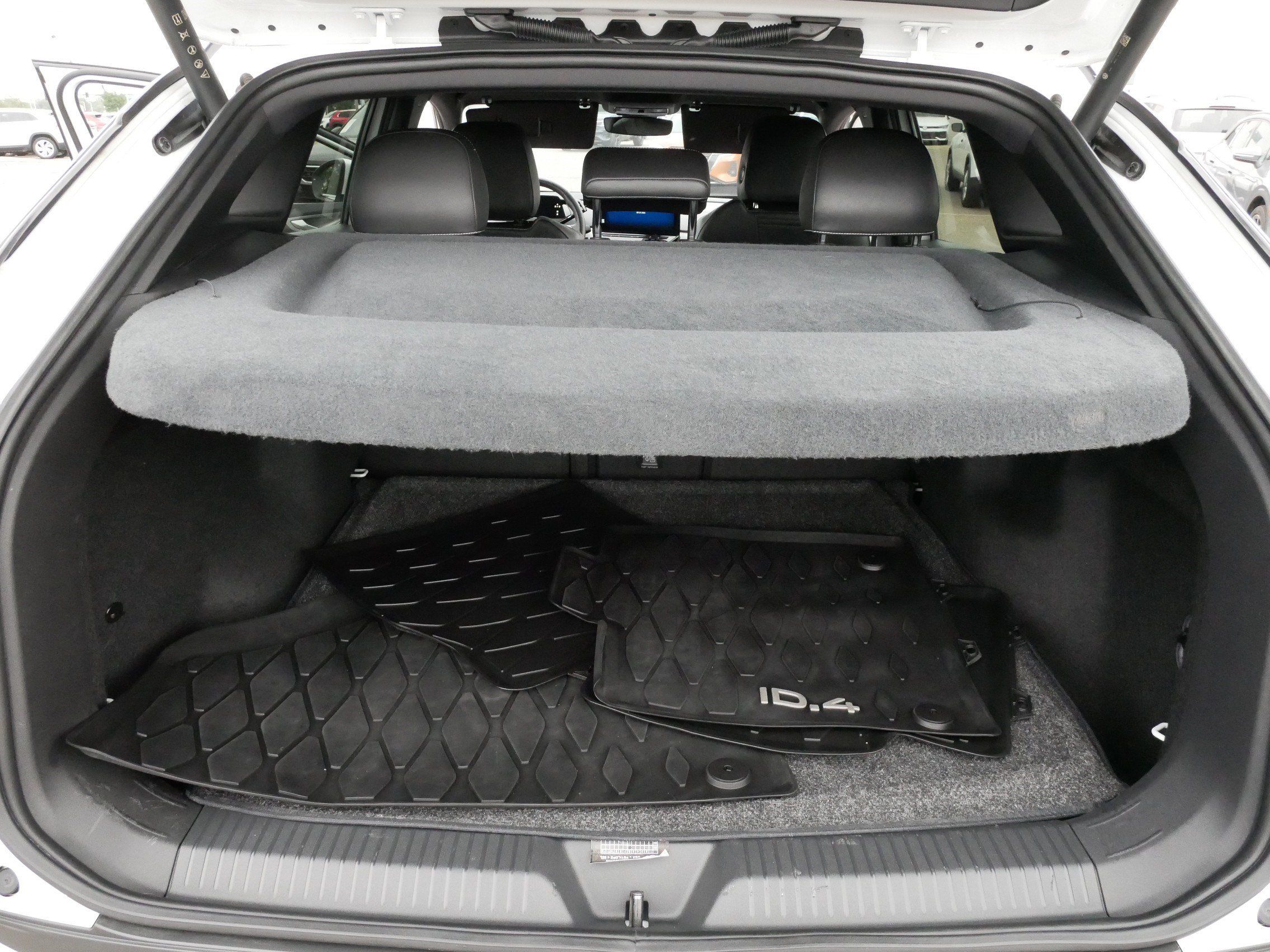 Certified 2023 Volkswagen ID.4 Pro S Plus AWD/4WD image 18