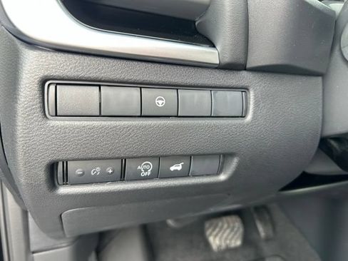 New 2026 Nissan Rogue SV AWD/4WD image 26