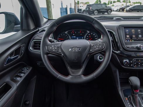 Used 2023 Chevrolet Equinox RS w/ LPO, Floor Liner Package FWD image 21