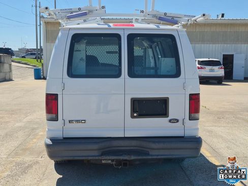 Used 2006 Ford E-150 and Econoline 150 RWD image 6