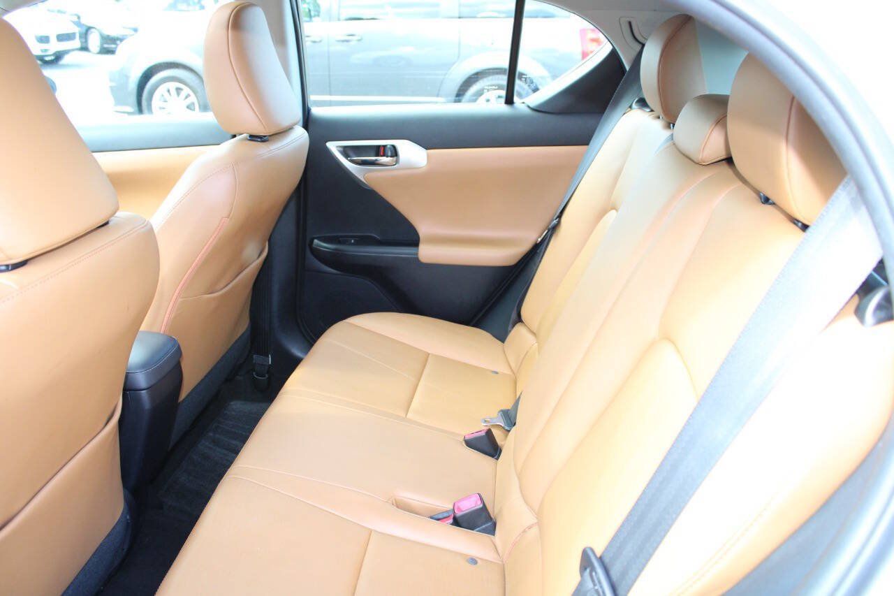 Used 2012 Lexus CT 200h Premium w/ Premium Audio Pkg FWD image 19