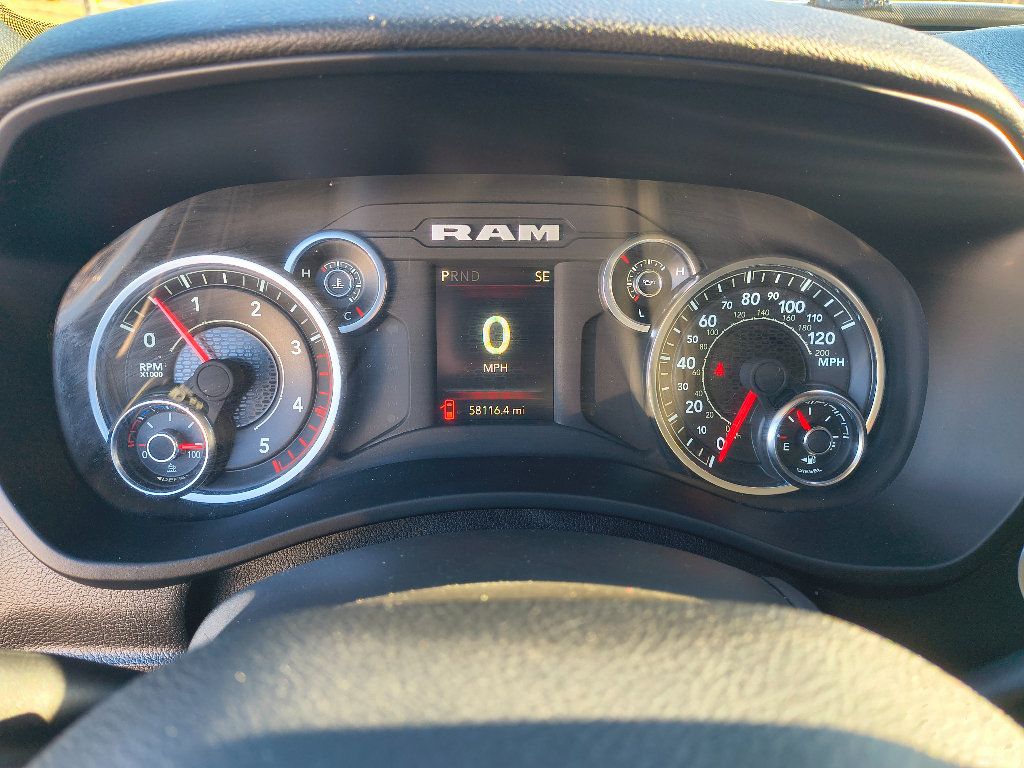 Used 2024 RAM 3500 Big Horn AWD/4WD image 22