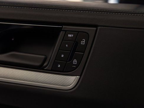 New 2026 Porsche Cayenne E-Hybrid AWD/4WD image 41