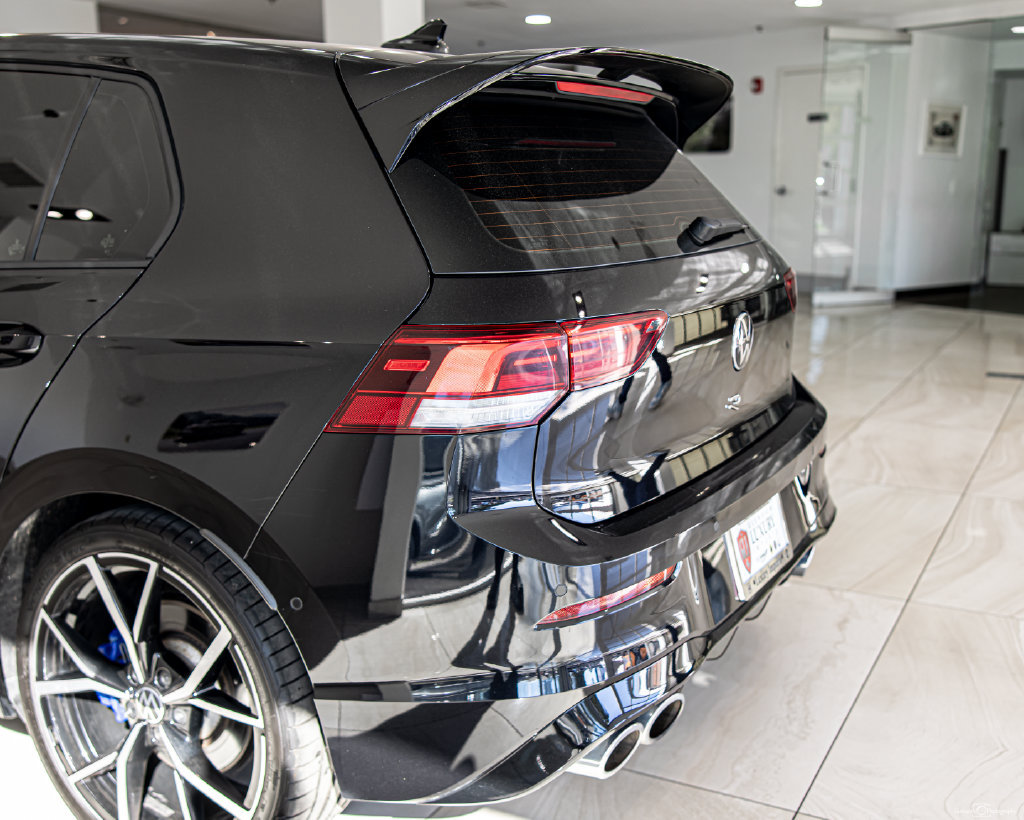 Used 2024 Volkswagen Golf R AWD/4WD image 14