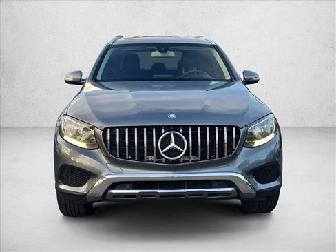 Used 2016 Mercedes-Benz GLC 300 image 2